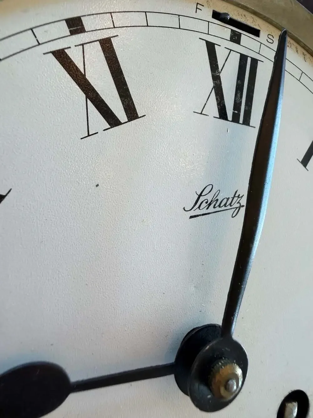 Vintage Schatz German Ship's Wheel Porthole Wall‎ Clock
